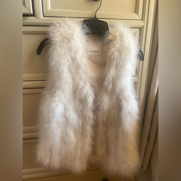 Club Monaco Jackets & Blazers - Club Monaco Marabou Feather Vest